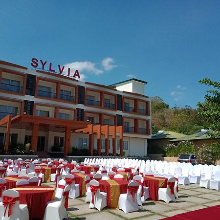 Sylvia Hotel & Resort Komodo Labuan Bajo Exterior foto