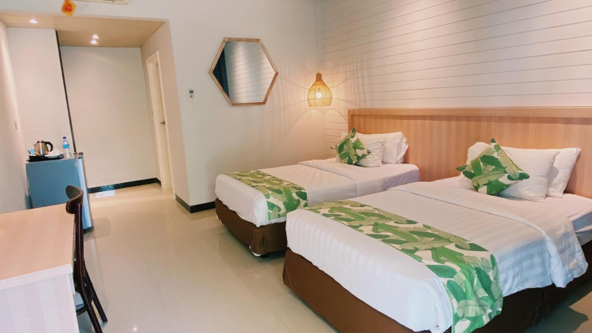 Sylvia Hotel & Resort Komodo Labuan Bajo Exterior foto