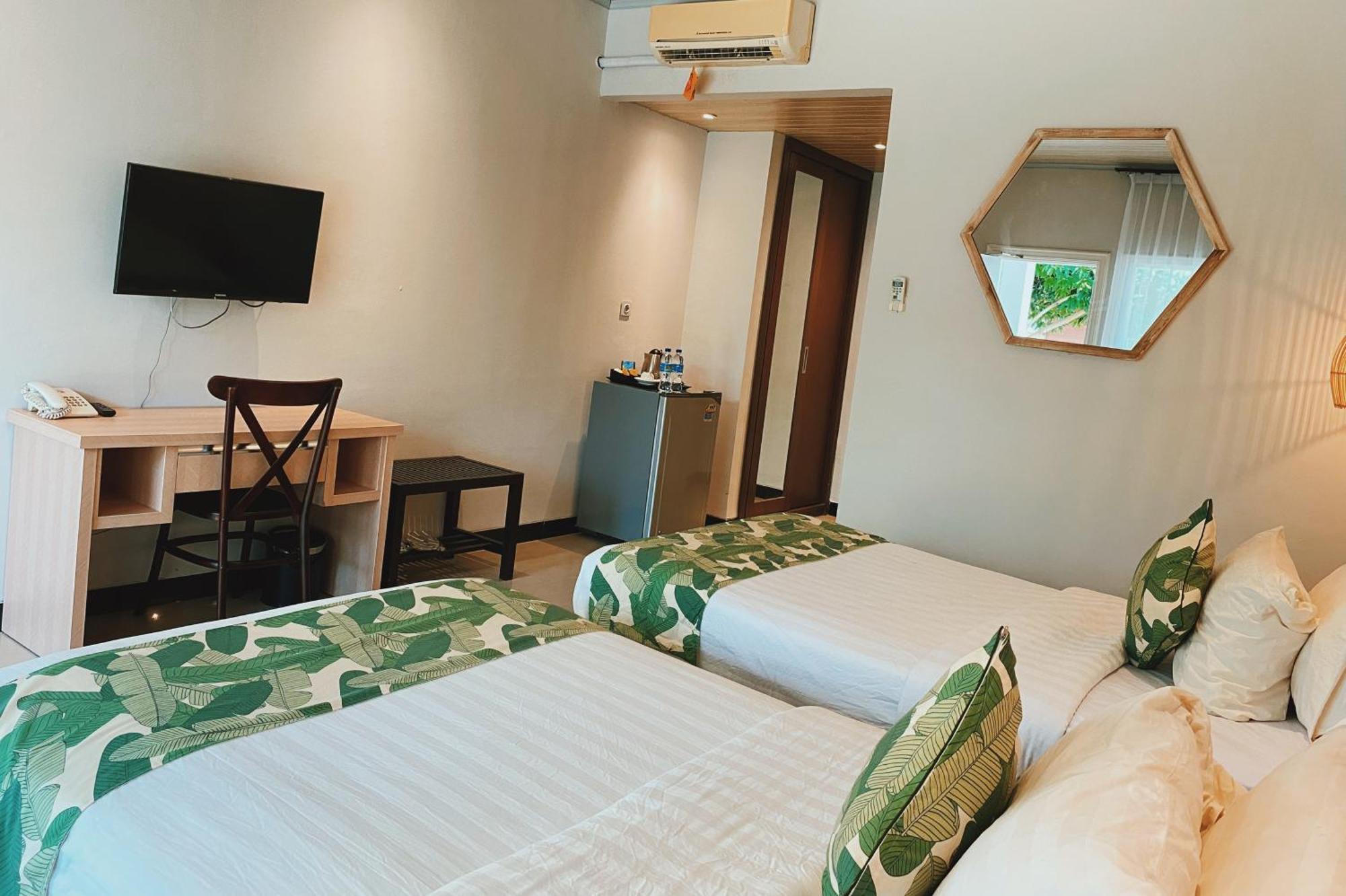 Sylvia Hotel & Resort Komodo Labuan Bajo Exterior foto