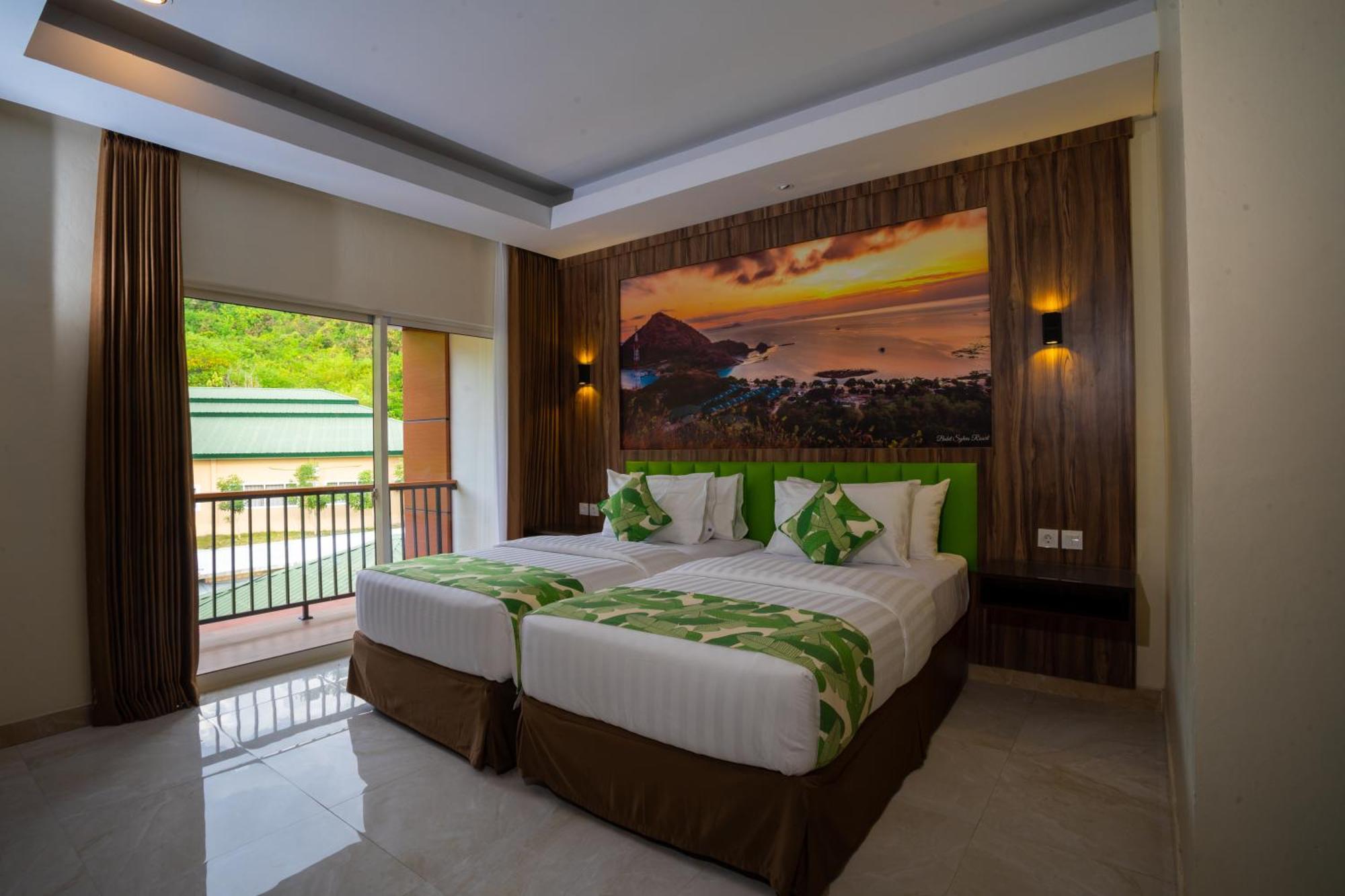 Sylvia Hotel & Resort Komodo Labuan Bajo Exterior foto