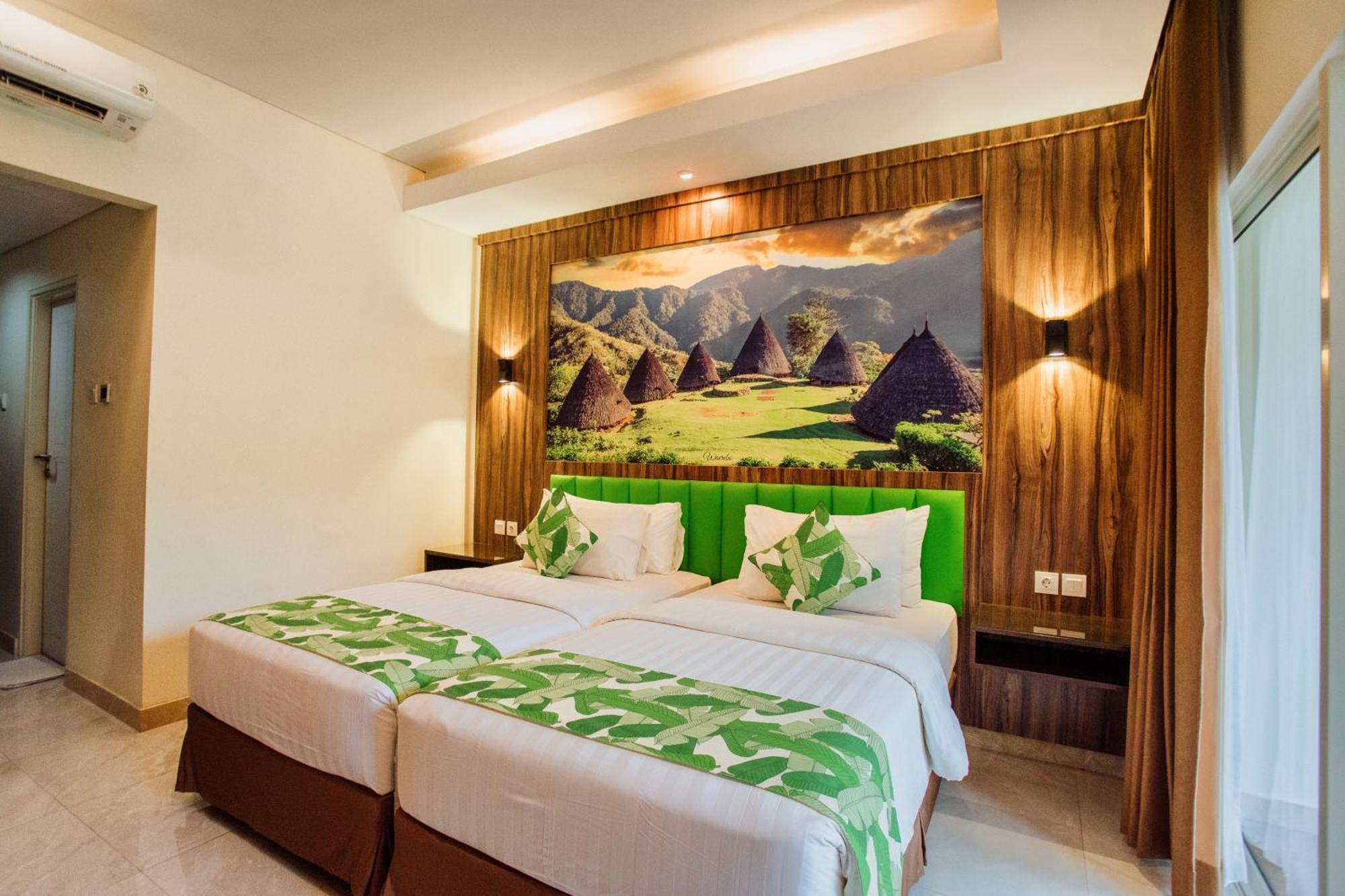 Sylvia Hotel & Resort Komodo Labuan Bajo Exterior foto